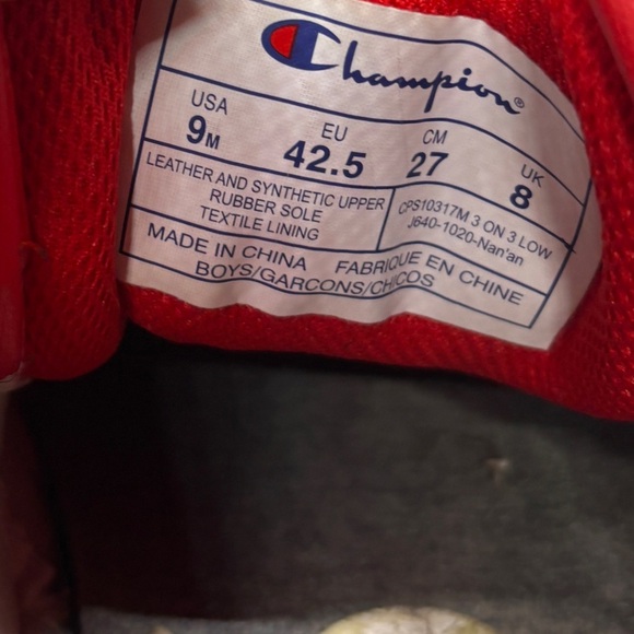 Champion 3 On 3 Low Sneakers Red | Boys Youth 9 (Fits Men’s 9) - Picture 10 of 10